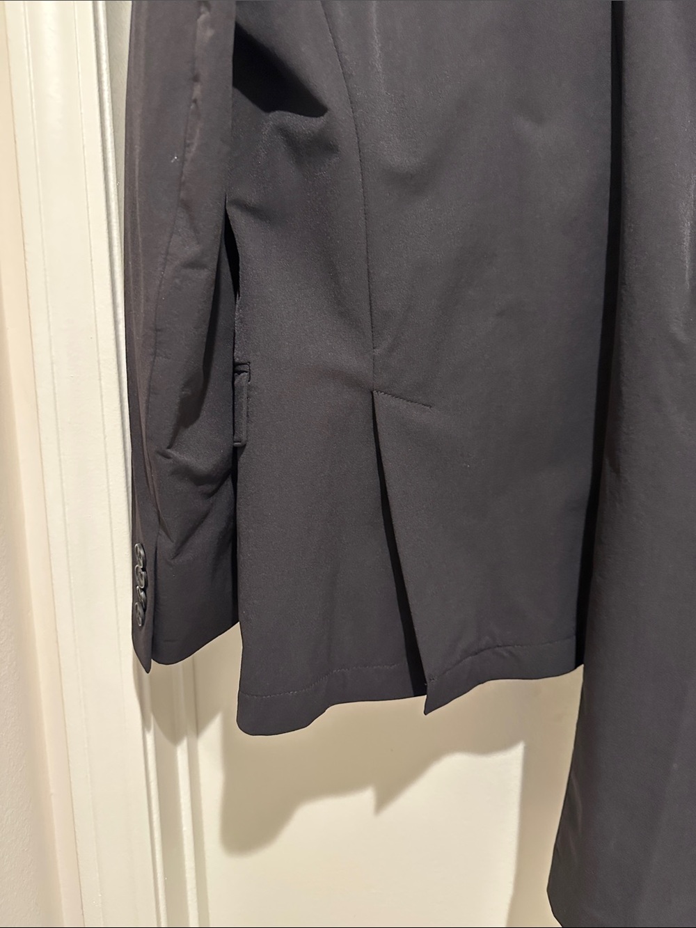 Calvin Klein Men's Black Two-Button Suit Jacket & Trousers - Picture 3 of 12